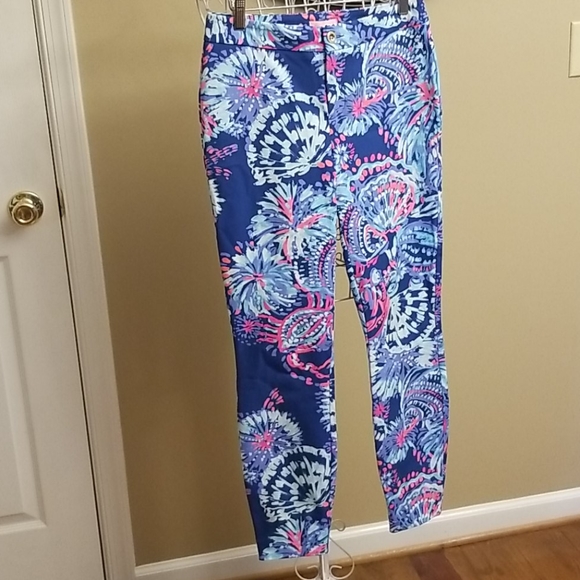 Women's Fabulous Lilly Pulitzer Pants - Picture 3 of 7